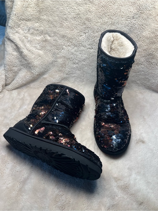 UGG Shoes - UGG Classic Short Cosmos Sequin Boots Size 9